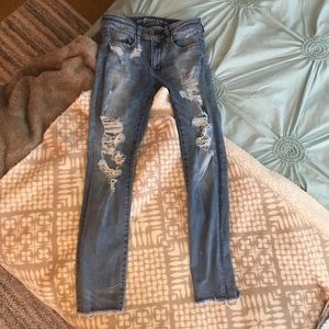American Eagle super stretch ripped jeggings